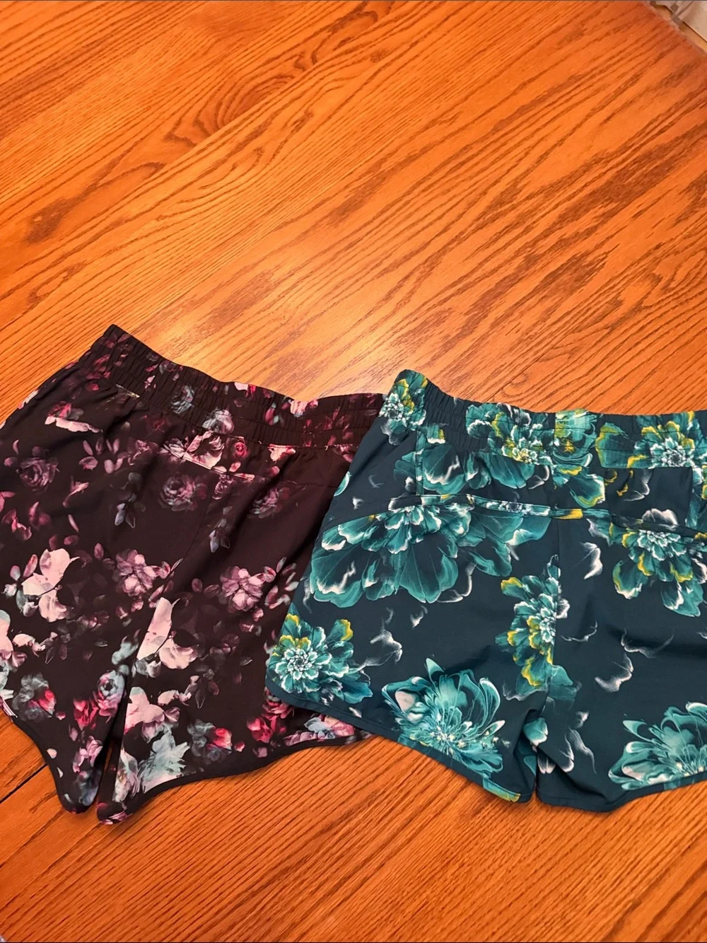 Avia Women’s running shorts size  S non smoking home, lot of 2